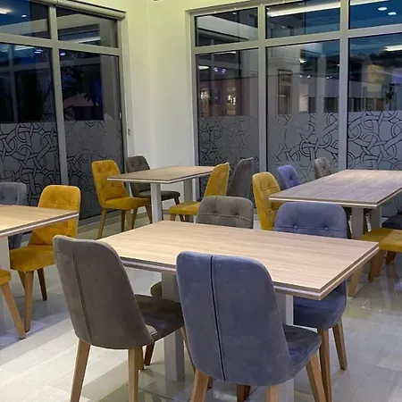 伊凡娜酒店 Međugorje