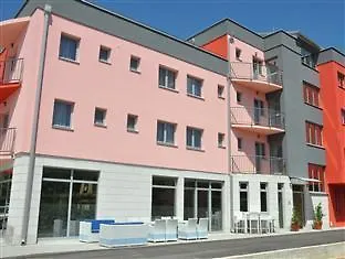 酒店 伊凡娜酒店 4*